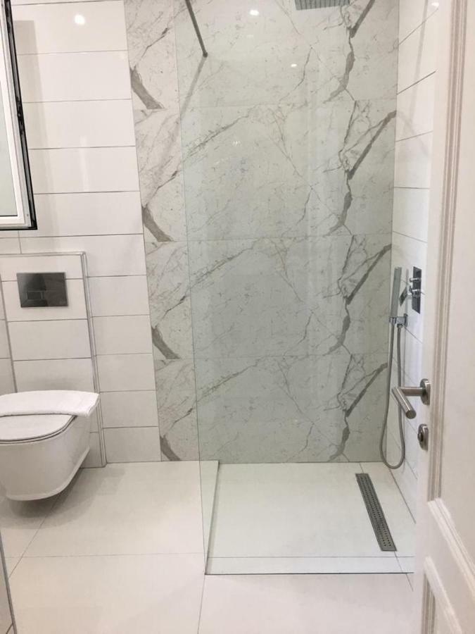 Onira Luxury Rooms Saranda Kültér fotó